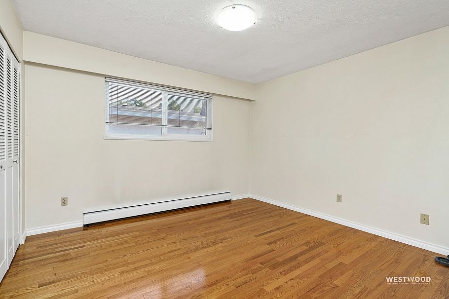 6858 Tyne Street Vancouver, BC - 10