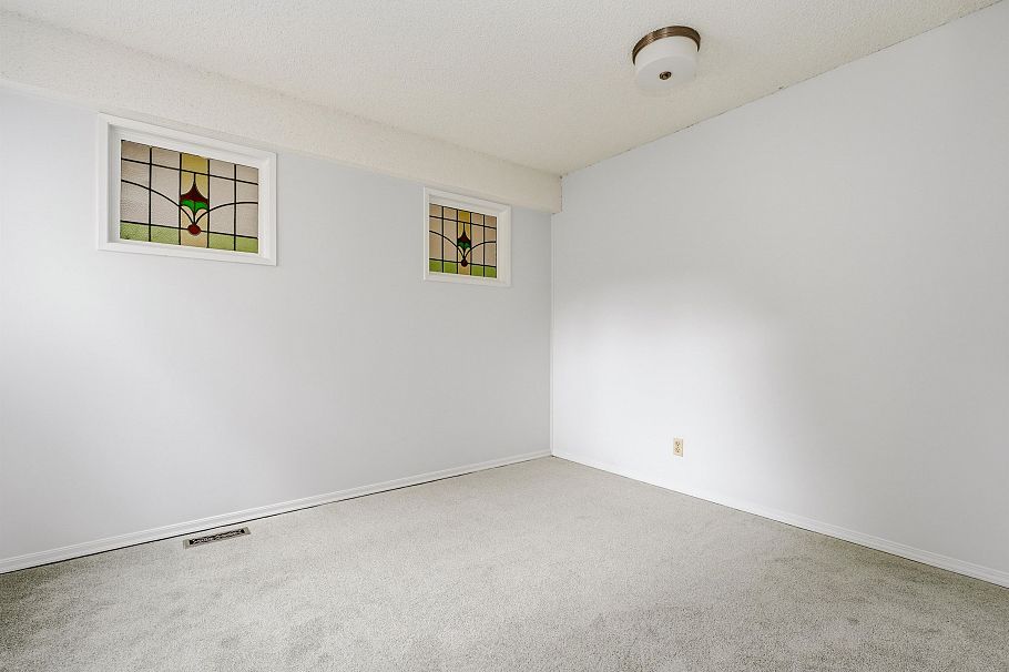 3542 Hurst Place Vancouver, BC - 28