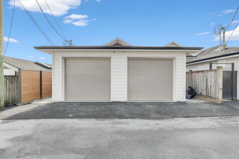 1 3547 E Georgia Street Vancouver, BC - 28