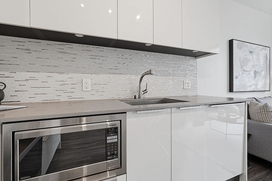 1906 1283 Howe Street Vancouver, BC - 7