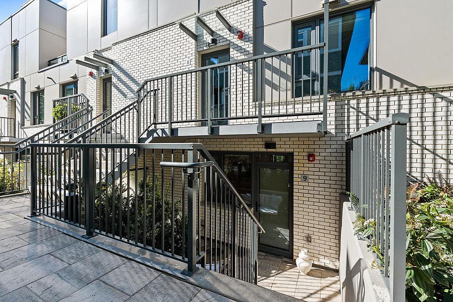 9 2366 Birch Street West Vancouver, BC - 19