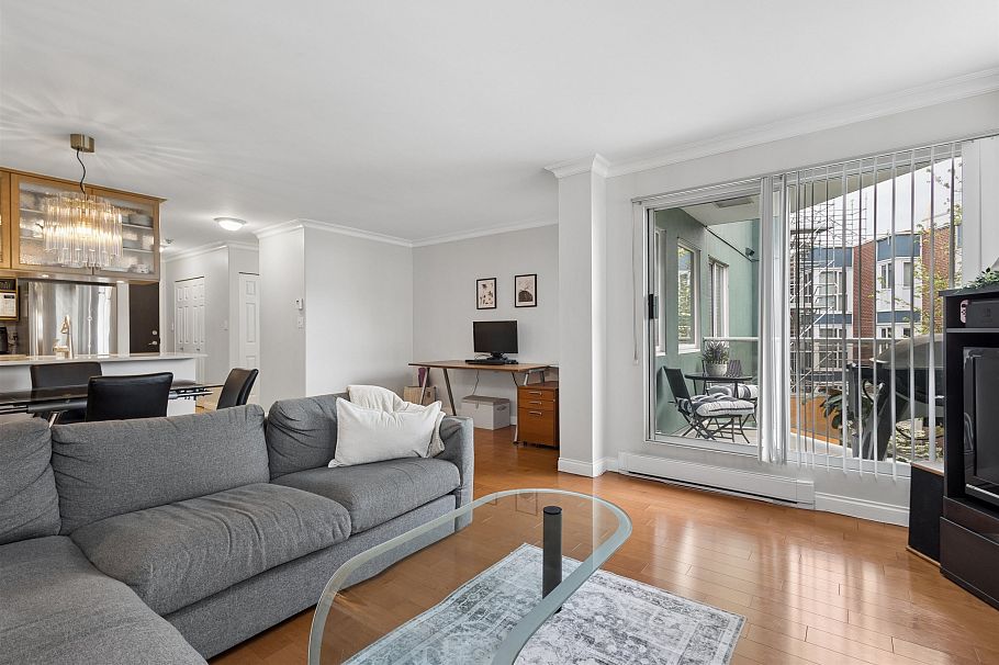 303 1508 Mariner Walk Vancouver, BC - 9