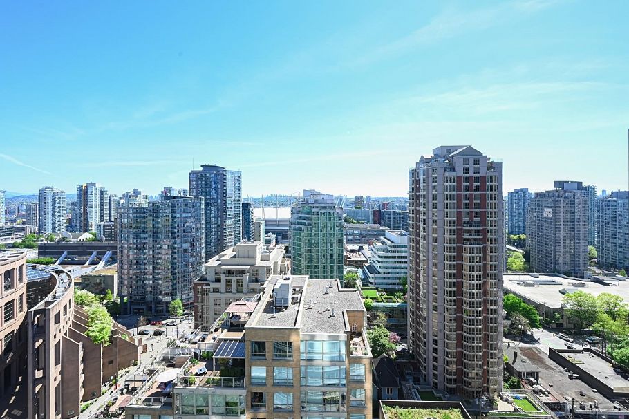 2205 833 Homer Street Vancouver, BC - 17