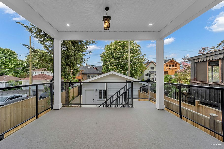 2617 Mcgill Street Vancouver, BC - 22