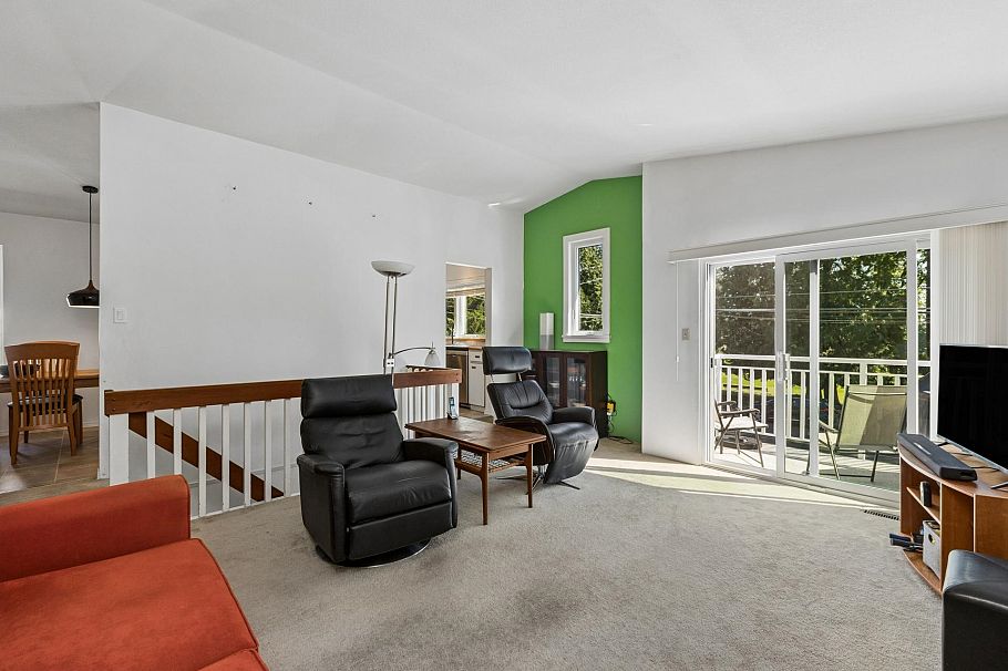 1678 Dempsey Road North Vancouver, BC - 8