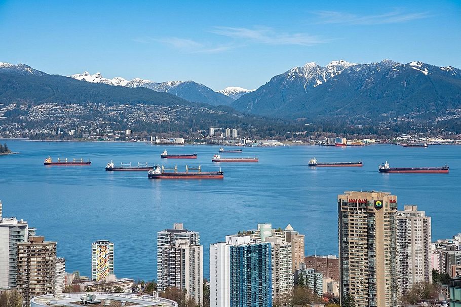 4602 1151 W Georgia Street Vancouver, BC - 1