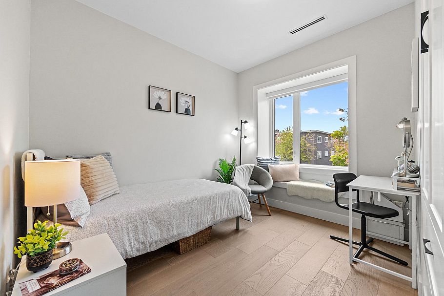 8578 Cartier Street Vancouver, BC - 29