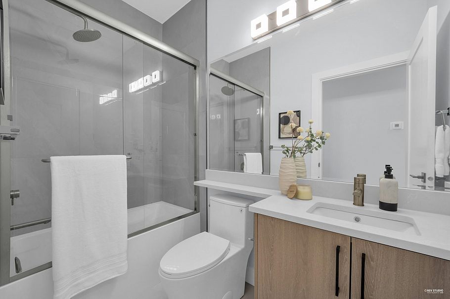 2617 Mcgill Street Vancouver, BC - 21