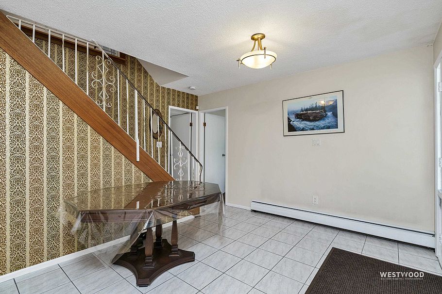6858 Tyne Street Vancouver, BC - 15