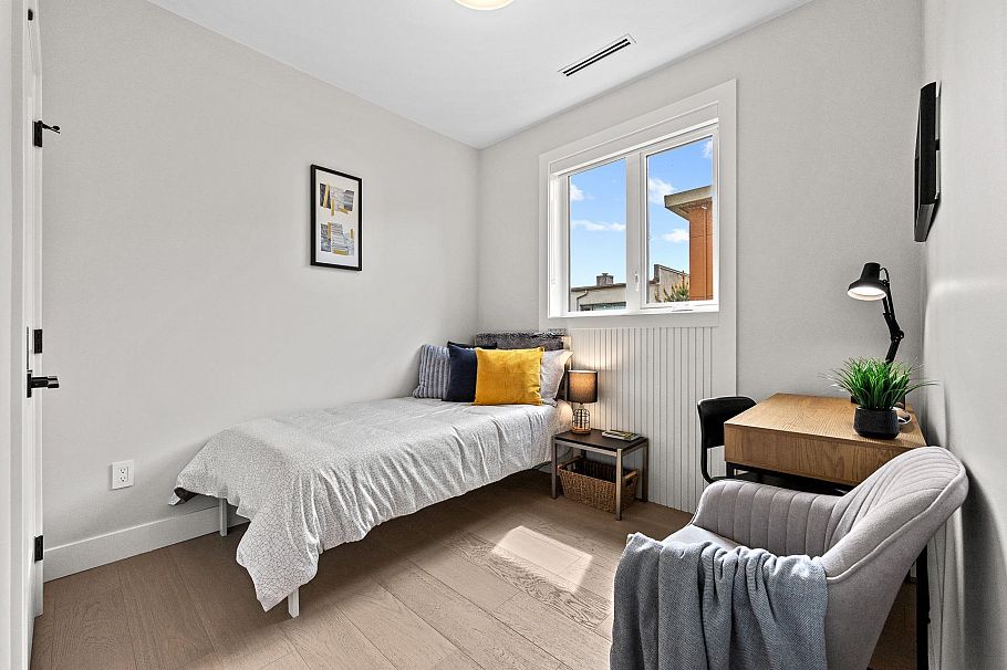 1 8578 Cartier Street Vancouver, BC - 28