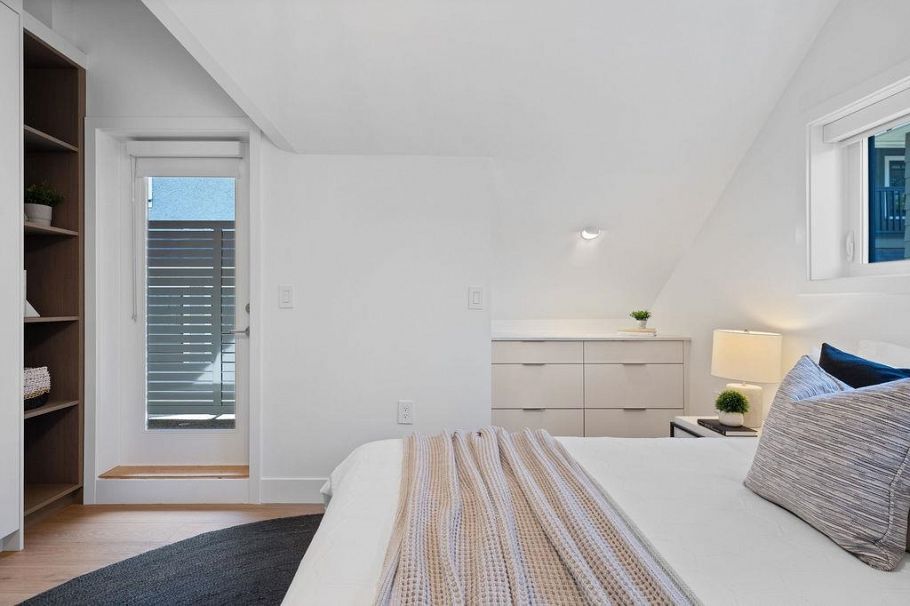 1145 W 33rd Avenue Vancouver, BC - 18