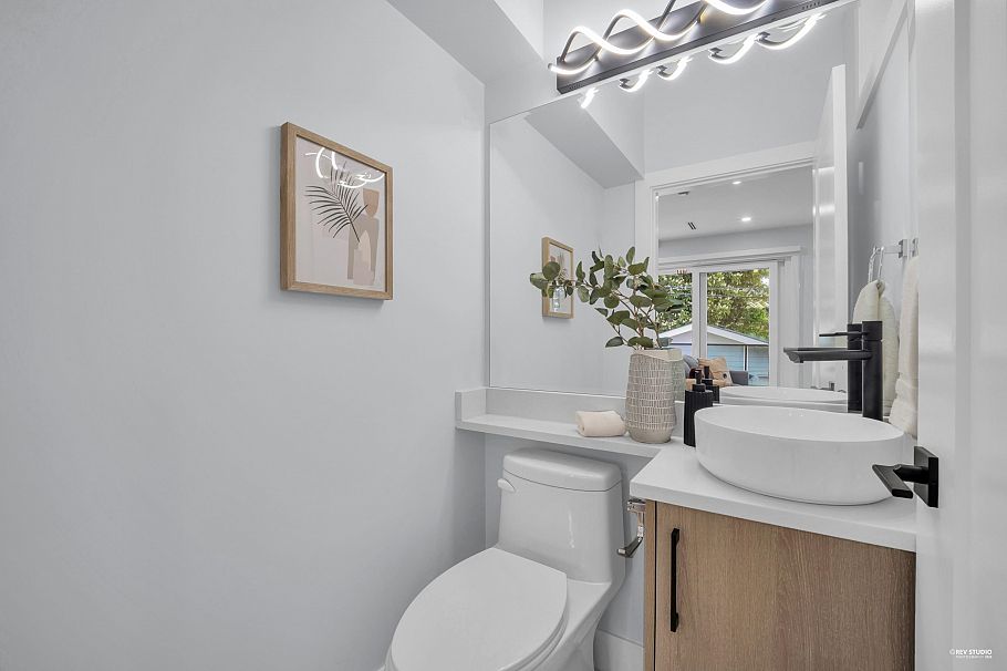 2617 Mcgill Street Vancouver, BC - 14