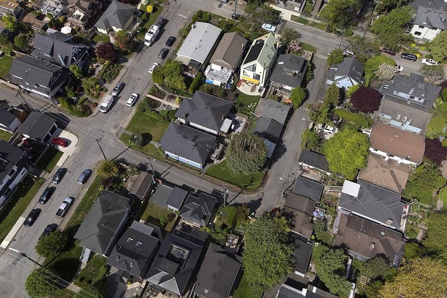 2137 20th Avenue Vancouver, BC - 10