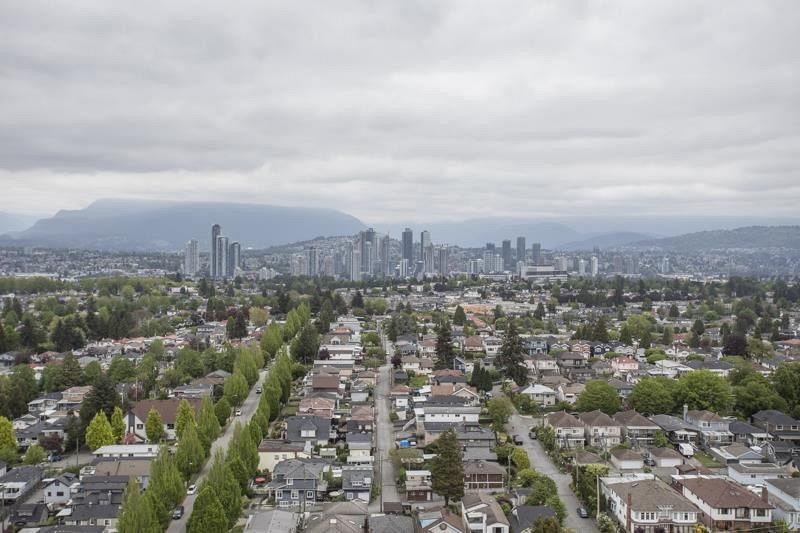 2603 5058 Joyce Street Vancouver, BC - 26