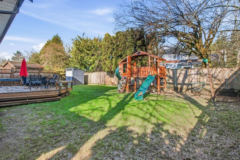 3660 Osprey Court North Vancouver, BC - 25