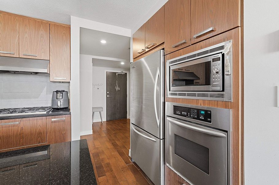 403 3228 Tupper Street Vancouver, BC - 14