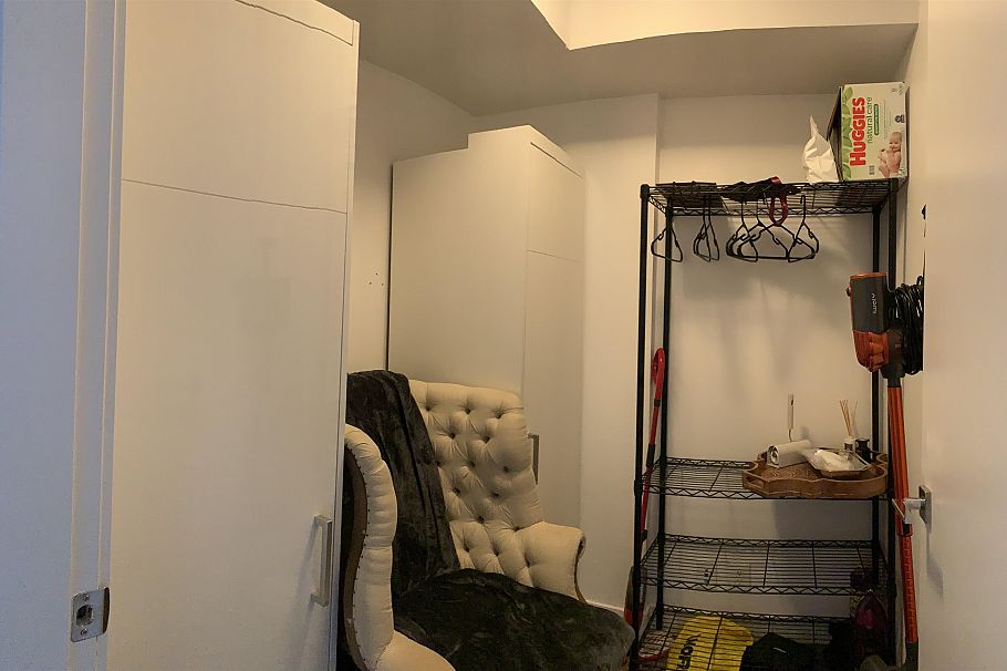 2703 1283 Howe Street Vancouver, BC - 8
