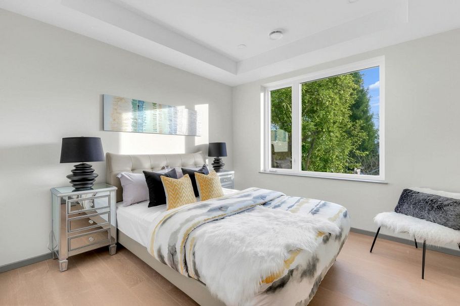 1 3547 E Georgia Street Vancouver, BC - 23