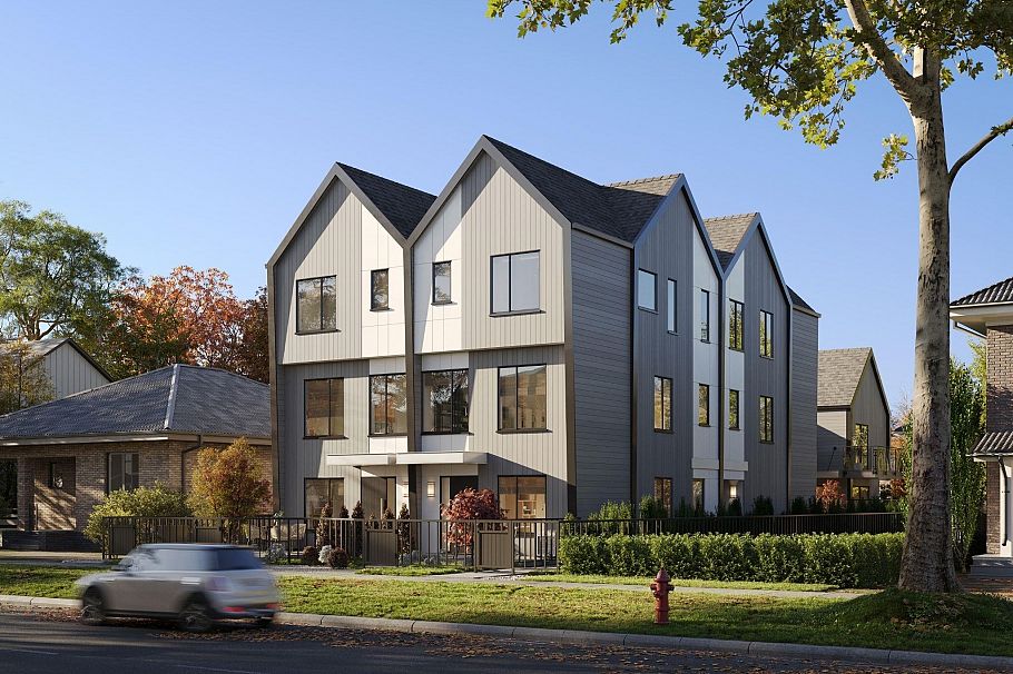 1 2240 E 40th Avenue Vancouver, BC - 1