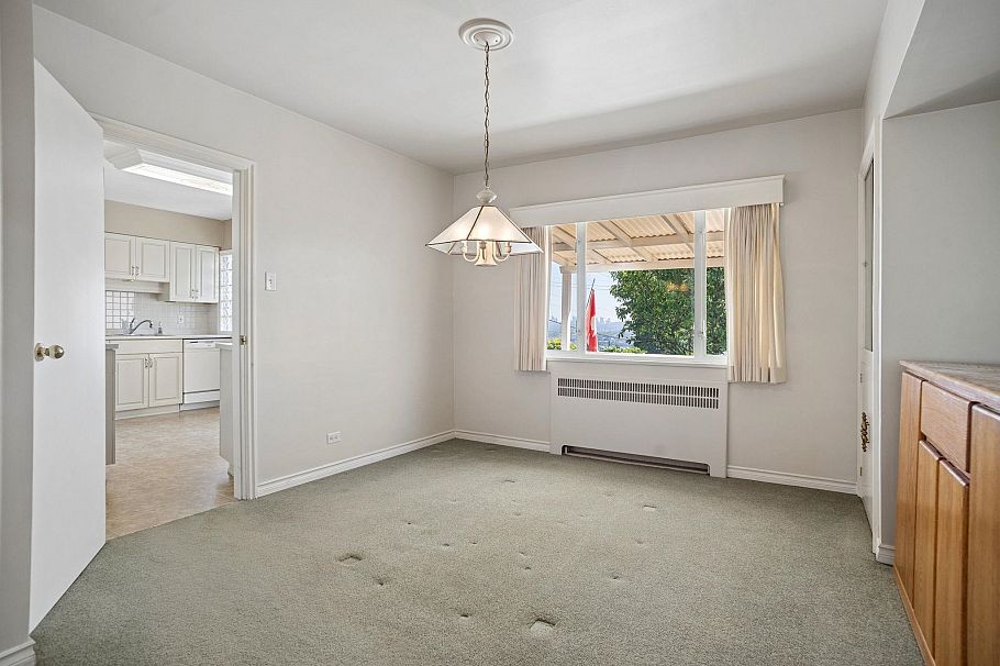 657 E Keith Road North Vancouver, BC - 9