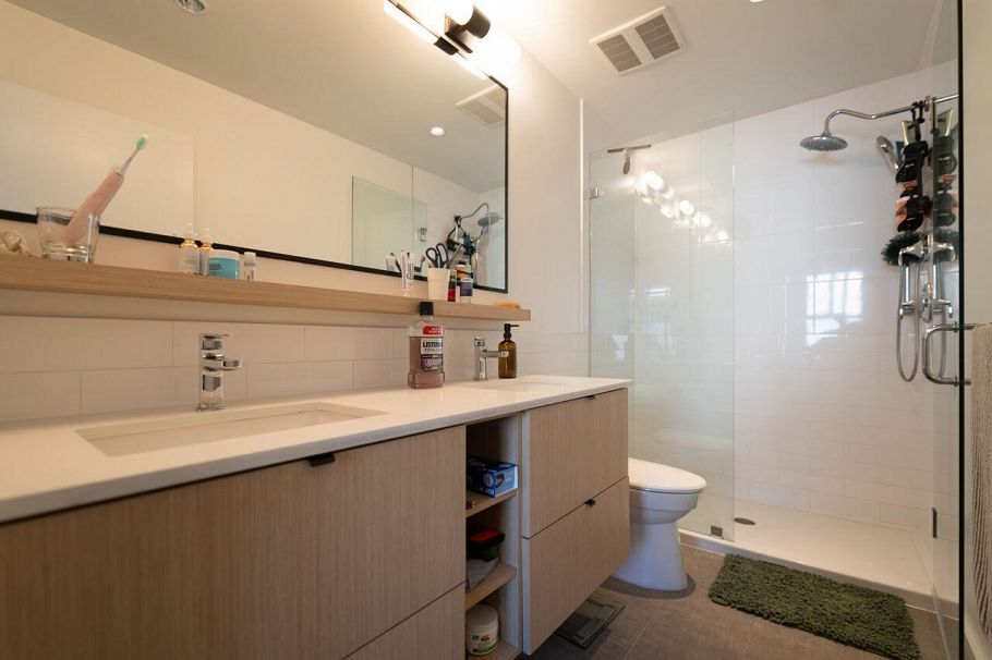 312 3205 Mountain Highway North Vancouver, BC - 14