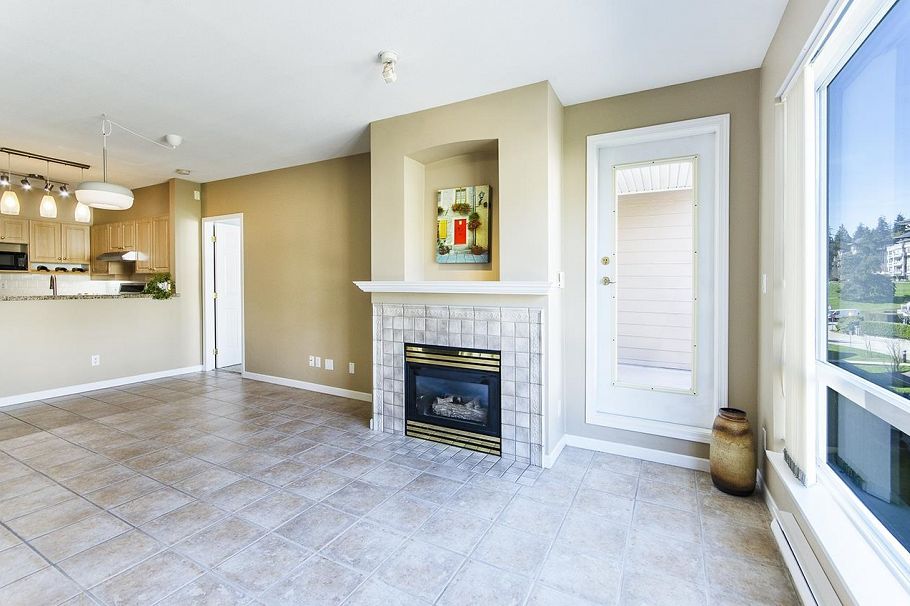 416 3629 DEERCREST DRIVE, North Vancouver BC V7G 2S9 North Vancouver, BC - 2