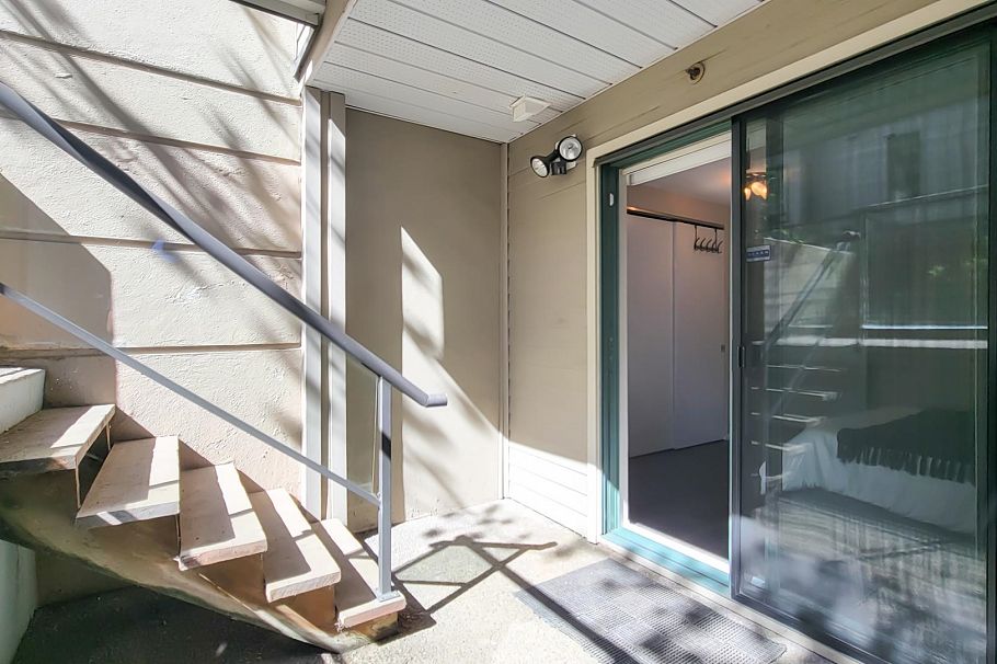 3167 Laurel Street Vancouver, BC - 22