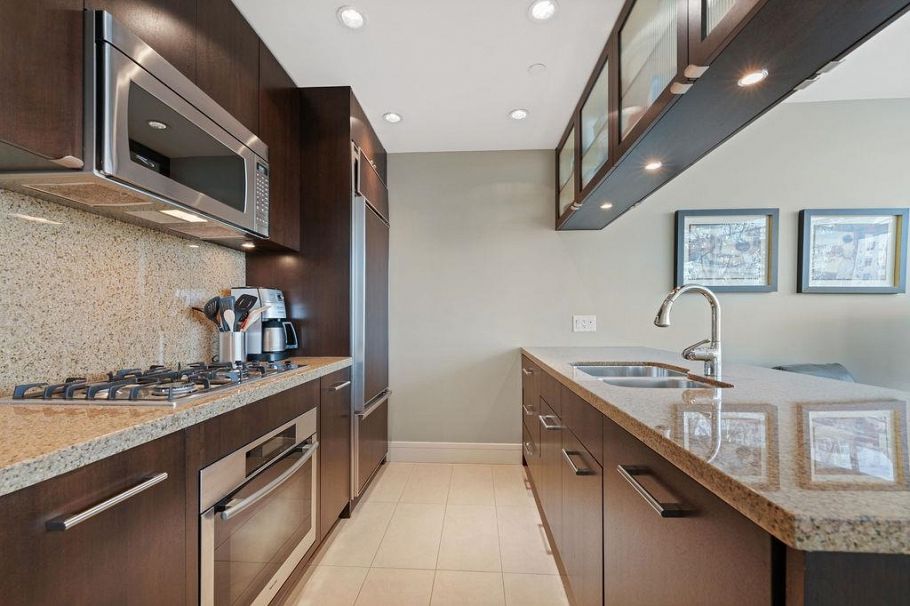 505 628 KINGHORNE MEWS, Vancouver BC V6Z 3A9 Vancouver, BC - 13