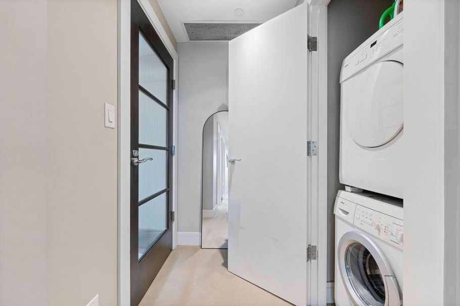 505 628 KINGHORNE MEWS, Vancouver BC V6Z 3A9 Vancouver, BC - 29