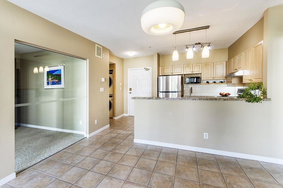 416 3629 DEERCREST DRIVE, North Vancouver BC V7G 2S9 North Vancouver, BC - 8