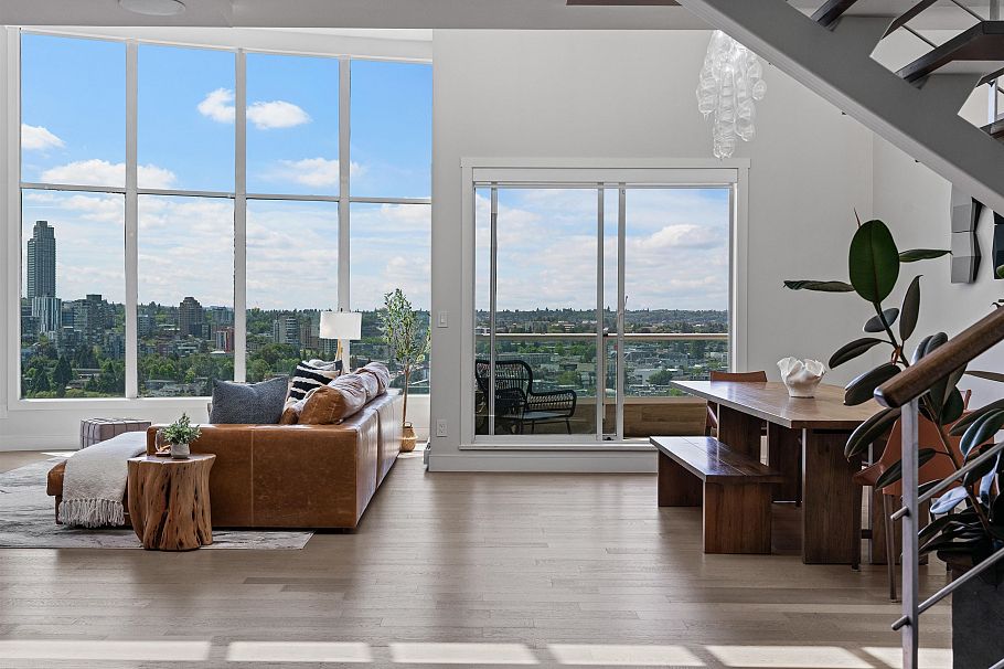 2403 1500 Howe Street Vancouver, BC - 6