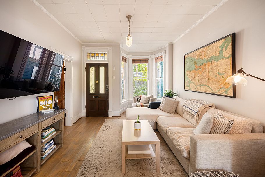 732 E Pender Street Vancouver, BC - 9