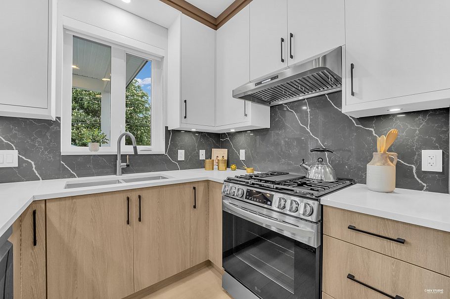 2617 Mcgill Street Vancouver, BC - 8
