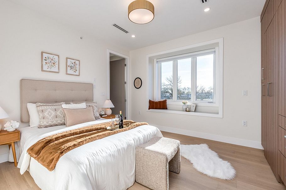 1 2943 E 44th Avenue Vancouver, BC - 16