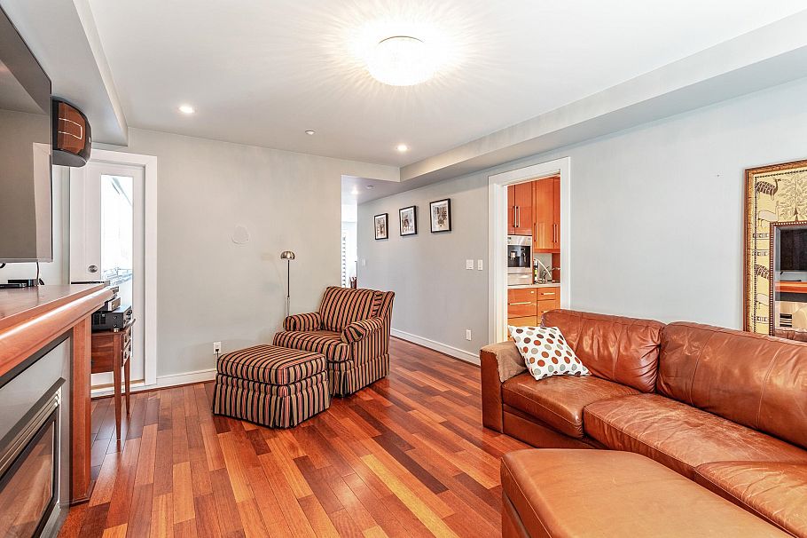4468 W 1st Avenue Vancouver, BC - 14