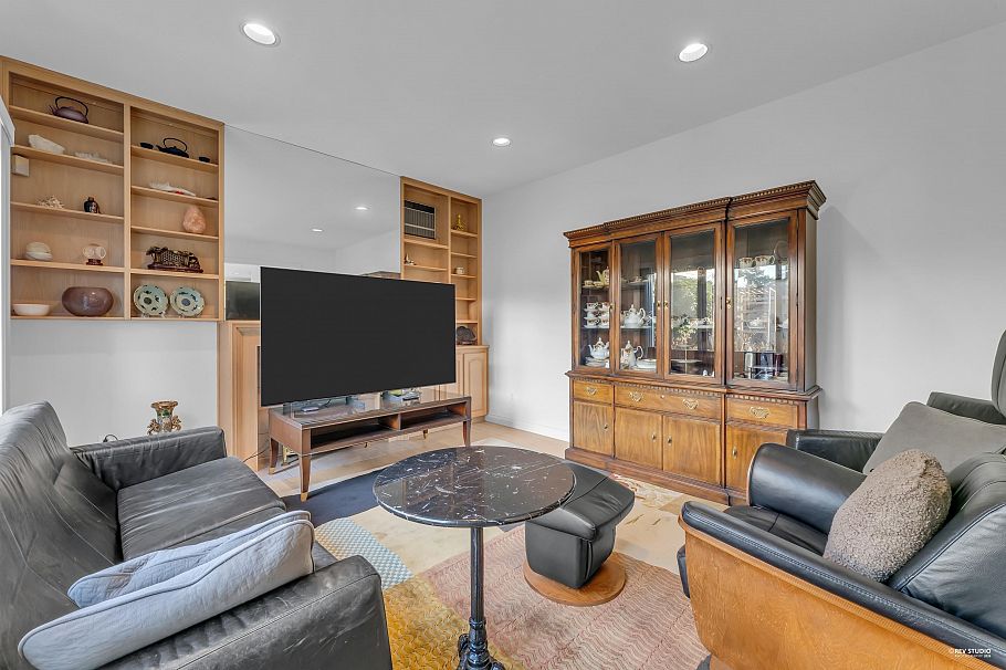 6835 Heather Street Vancouver, BC - 20