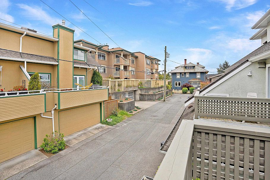 7 232 E 6th Street North Vancouver, BC - 15
