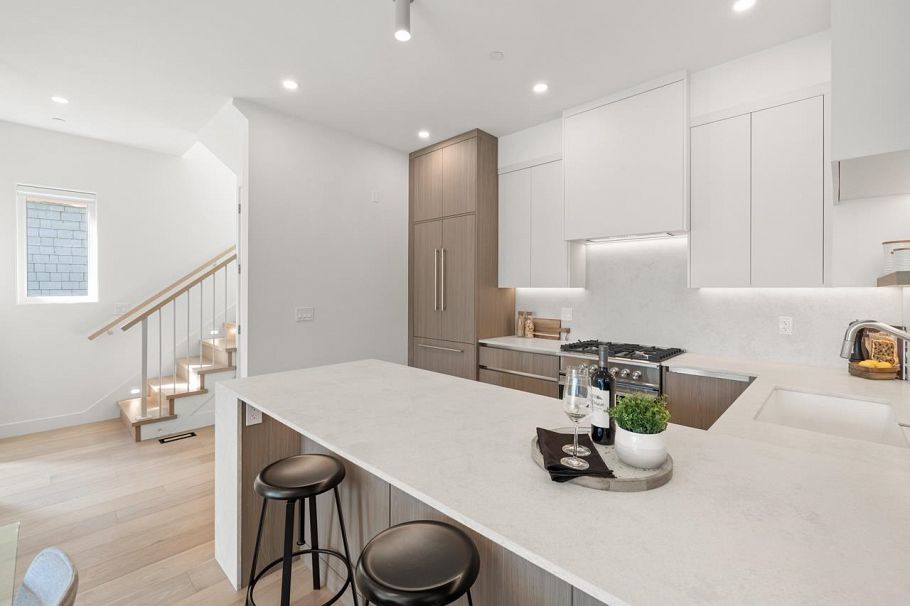 1 625 E 24th Avenue Vancouver, BC - 10