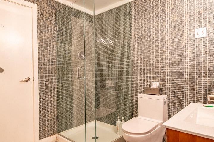 4176 W King Edward Avenue Vancouver, BC - 36