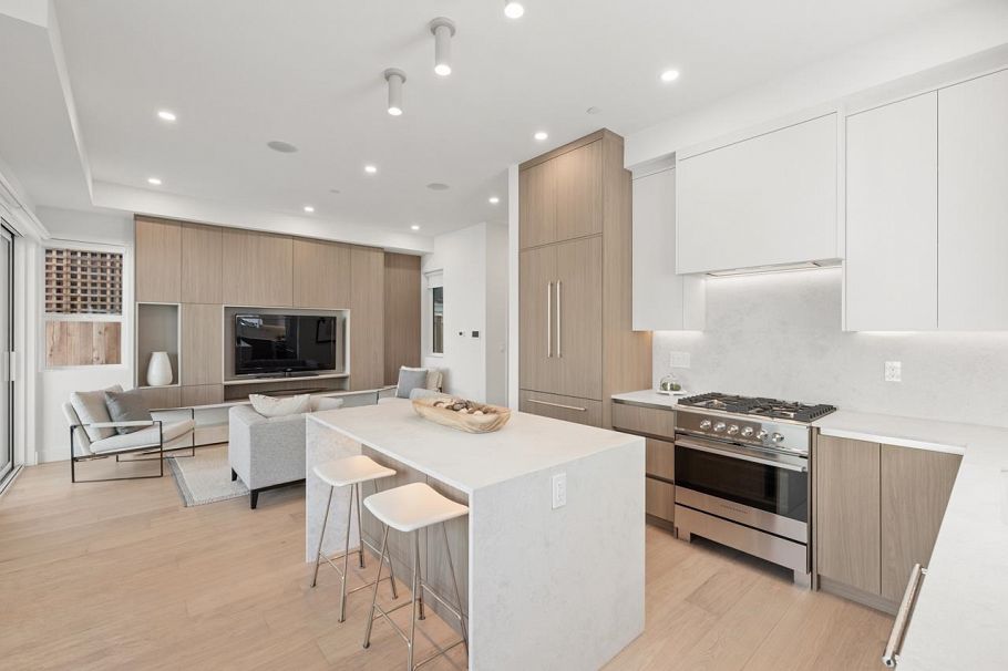 2 625 E 24th Avenue Vancouver, BC - 12