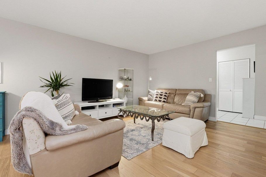 89 1052 Premier Street North Vancouver, BC - 4