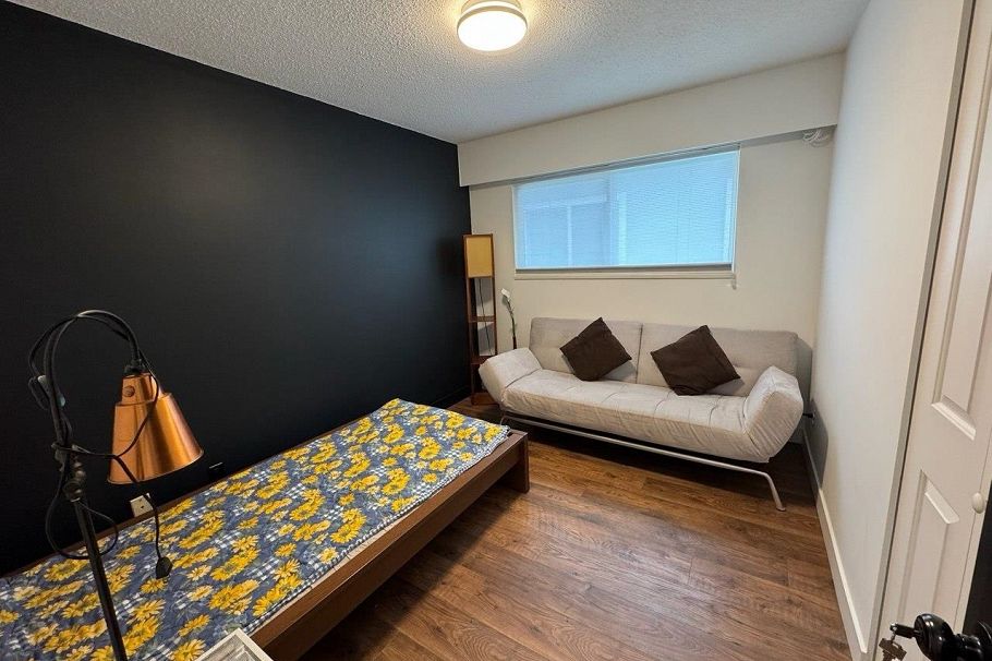 2790 W 12th Avenue Vancouver, BC - 10