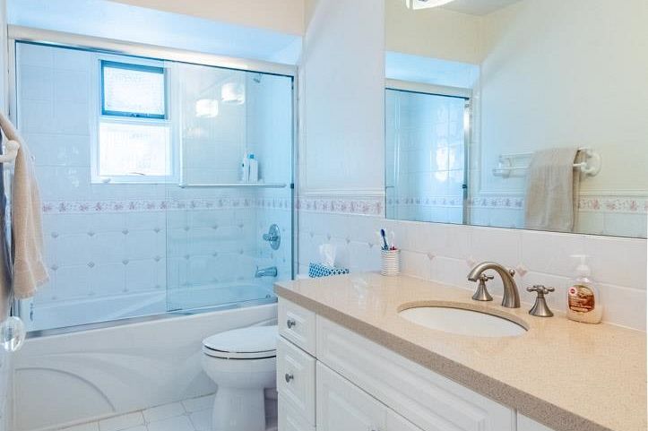 4176 W King Edward Avenue Vancouver, BC - 29