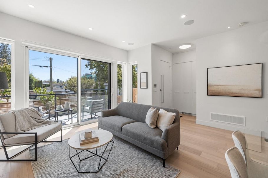 1 625 E 24th Avenue Vancouver, BC - 6