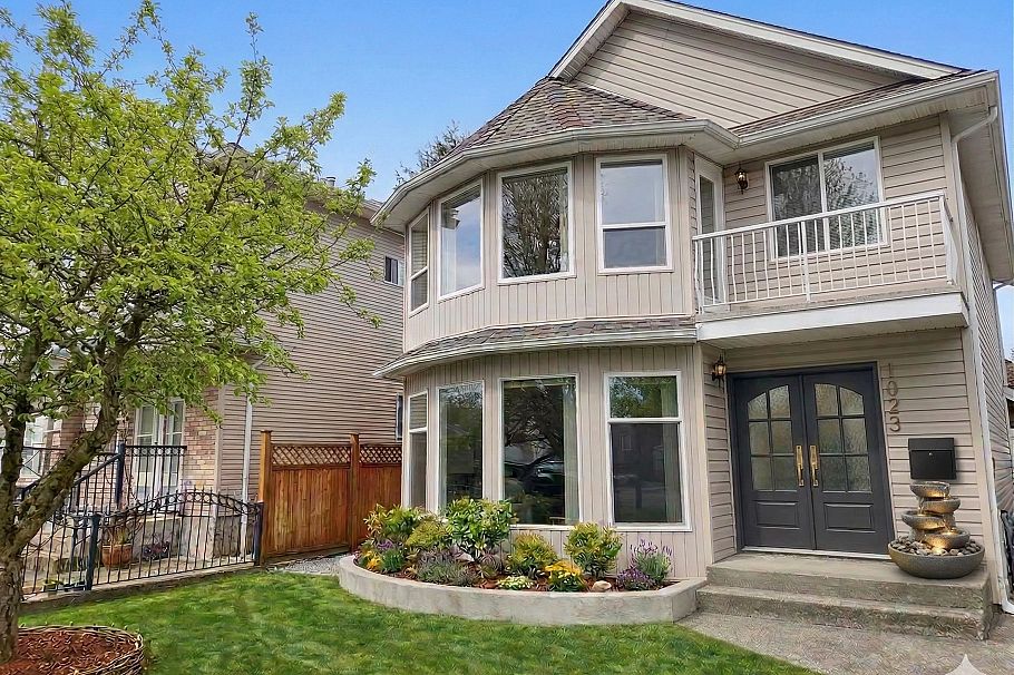 3523 Napier Street Vancouver, BC - 21