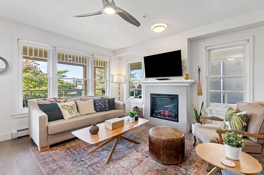 1 & 2 244 E 5th Street North Vancouver, BC - 3