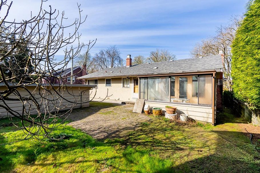 5240 East Boulevard Boulevard Vancouver, BC - 35