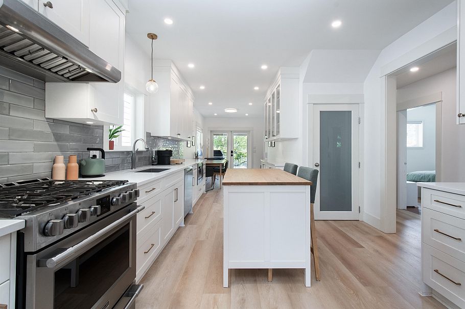 2248 Graveley Street Vancouver, BC - 12