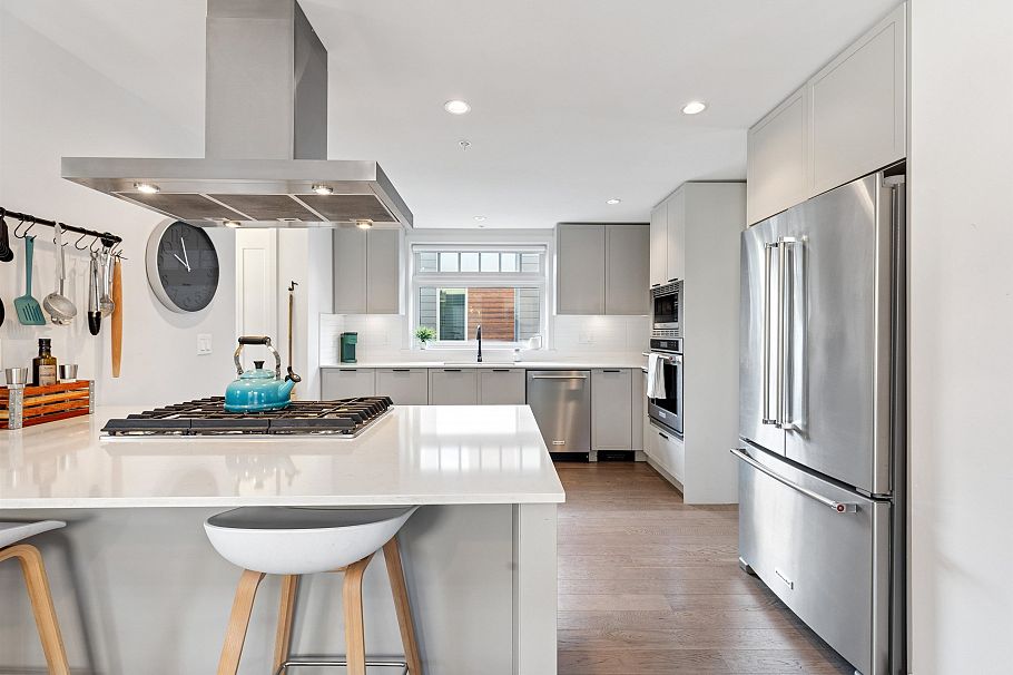 1 & 2 244 E 5th Street North Vancouver, BC - 8