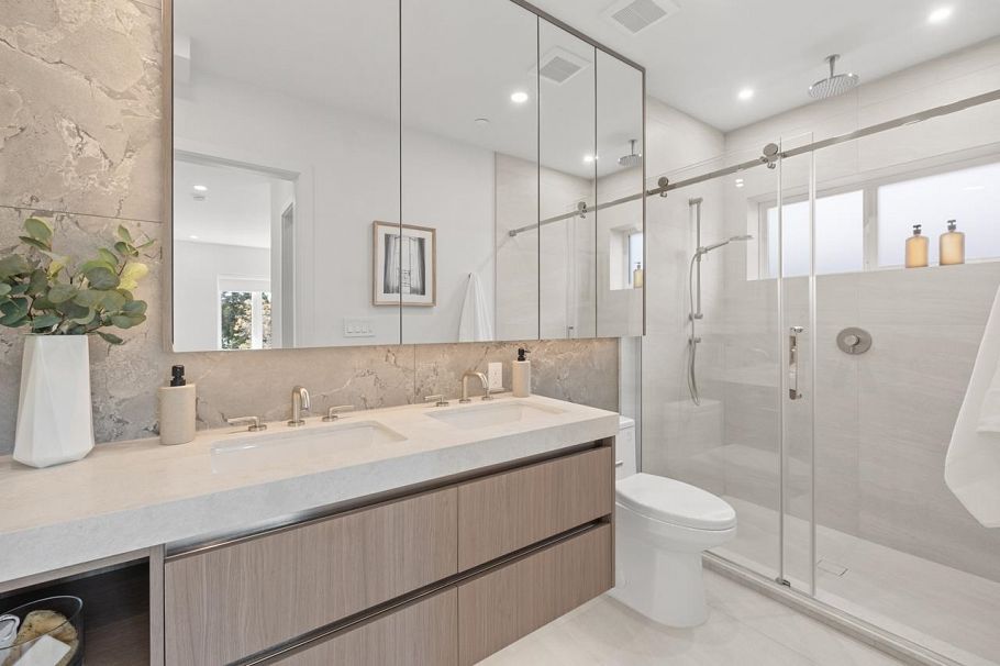 1 625 E 24th Avenue Vancouver, BC - 18